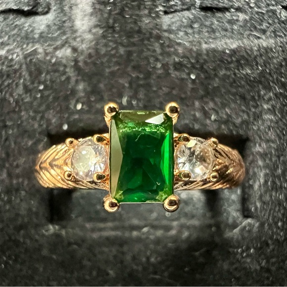 Emerald Cut Green 3-Stone Ring - Size 7, Gold Tone - Picture 8 of 15